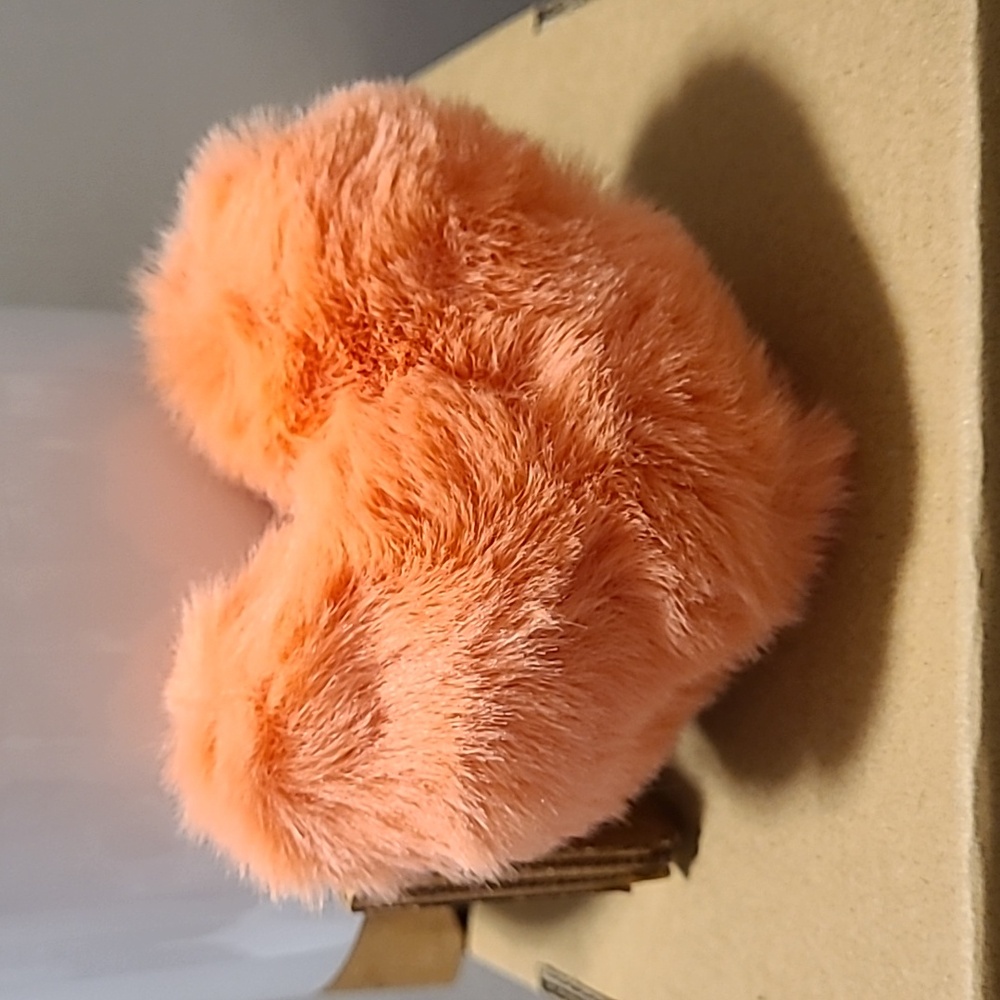 Fuzzy Heart Keychain Purse Charm Bag Charm Fluffy Orange NEW Ladies